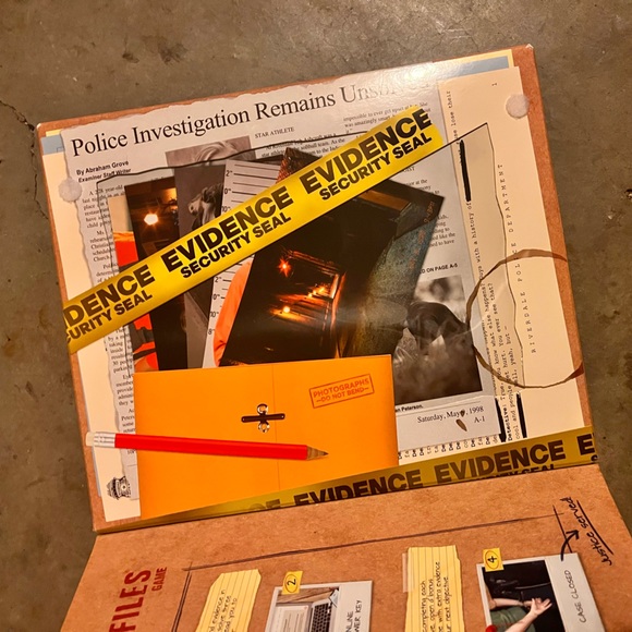 Game you can play solo or W/ppl (TAKES HOURS TOO SOLVE) GREAT FOR BONDING TIME - Picture 5 of 17